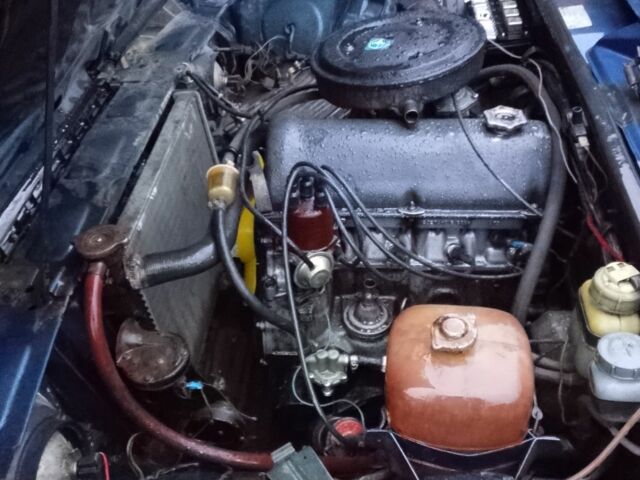 Синий ВАЗ 2107, объемом двигателя 5 л и пробегом 80 тыс. км за 550 $, фото 4 на Automoto.ua