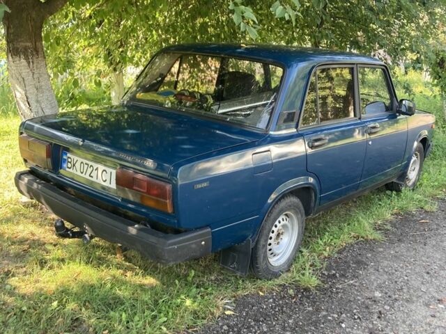 Синий ВАЗ 2107, объемом двигателя 1.5 л и пробегом 20 тыс. км за 2500 $, фото 2 на Automoto.ua