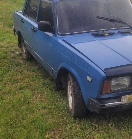 Синій ВАЗ 2107, об'ємом двигуна 1.5 л та пробігом 100 тис. км за 700 $, фото 7 на Automoto.ua