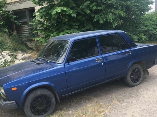 Синий ВАЗ 2107, объемом двигателя 1.5 л и пробегом 1 тыс. км за 1000 $, фото 1 на Automoto.ua
