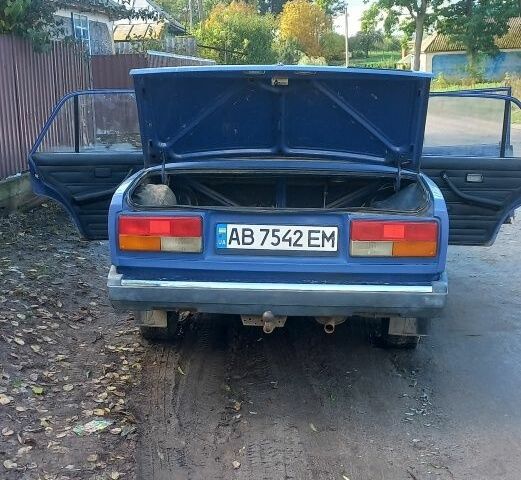 ВАЗ 2107 2006 в Гайсине на Automoto.ua Синий ВАЗ 2107, объемом двигателя 1 л и пробегом 34 тыс. км за 1200 $, фото 1 на Automoto.ua