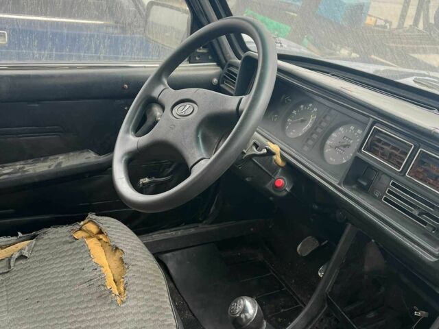 Синий ВАЗ 2107, объемом двигателя 1.5 л и пробегом 272 тыс. км за 20800 $, фото 7 на Automoto.ua