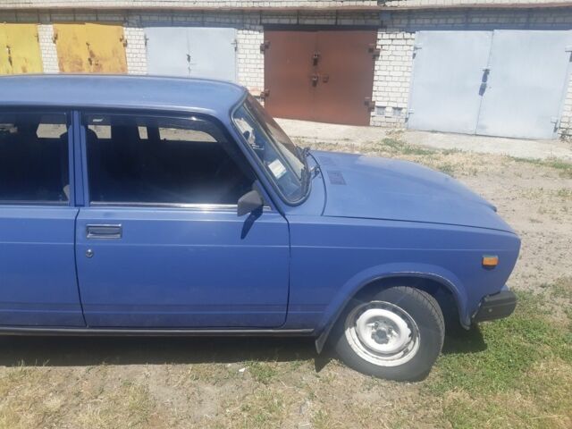 Синий ВАЗ 2107, объемом двигателя 1.5 л и пробегом 90 тыс. км за 1800 $, фото 3 на Automoto.ua