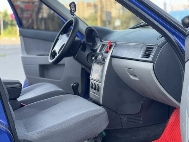 Синий ВАЗ 2107, объемом двигателя 1.6 л и пробегом 200 тыс. км за 2900 $, фото 19 на Automoto.ua