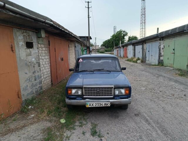 Синий ВАЗ 2107, объемом двигателя 1.5 л и пробегом 120 тыс. км за 750 $, фото 5 на Automoto.ua