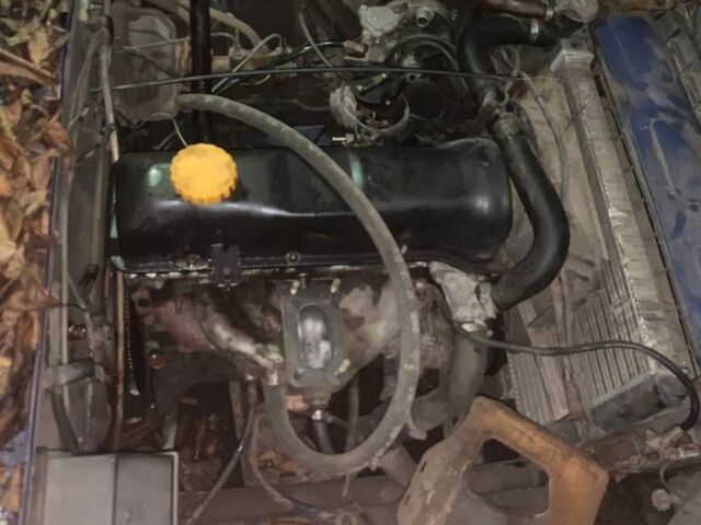 Синий ВАЗ 2107, объемом двигателя 10 л и пробегом 999 тыс. км за 72 $, фото 1 на Automoto.ua