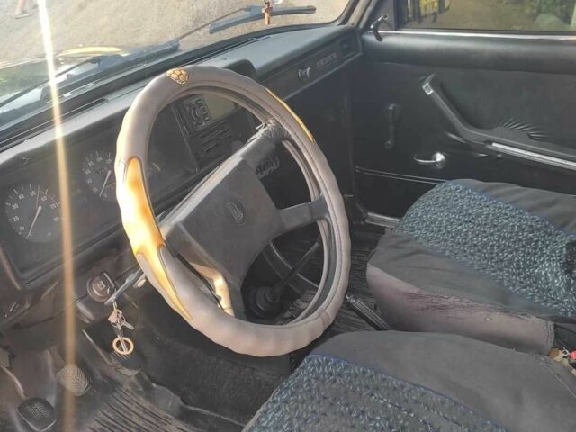 Синій ВАЗ 2107, об'ємом двигуна 1.5 л та пробігом 1000 тис. км за 594 $, фото 6 на Automoto.ua