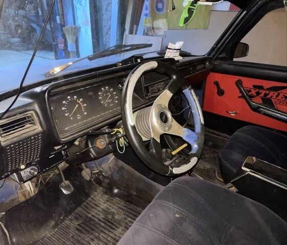 Синий ВАЗ 2107, объемом двигателя 0 л и пробегом 78 тыс. км за 550 $, фото 7 на Automoto.ua