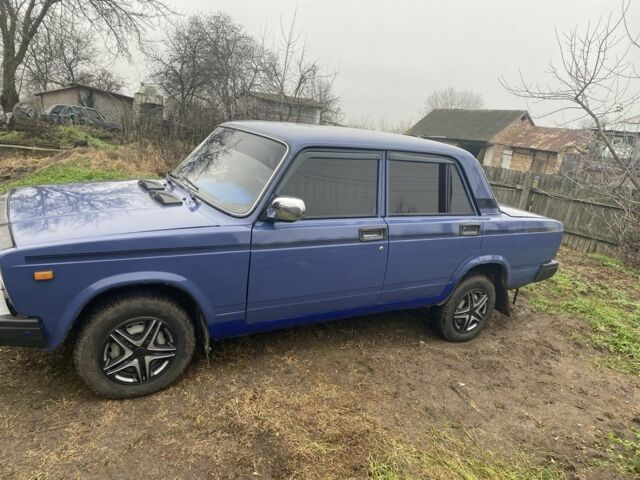 Синій ВАЗ 2107, об'ємом двигуна 0 л та пробігом 3 тис. км за 1300 $, фото 1 на Automoto.ua