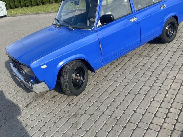 Синий ВАЗ 2107, объемом двигателя 1.5 л и пробегом 2 тыс. км за 20000 $, фото 4 на Automoto.ua