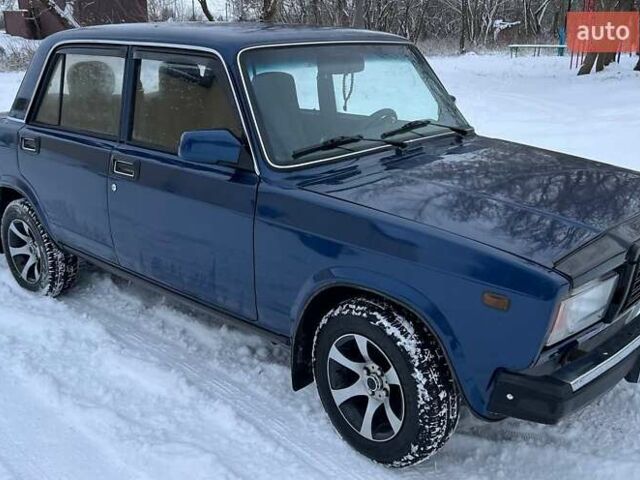 Синий ВАЗ 2107, объемом двигателя 1.45 л и пробегом 3 тыс. км за 1700 $, фото 2 на Automoto.ua