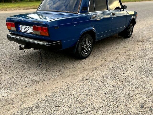 Синий ВАЗ 2107, объемом двигателя 1.5 л и пробегом 150 тыс. км за 1200 $, фото 3 на Automoto.ua