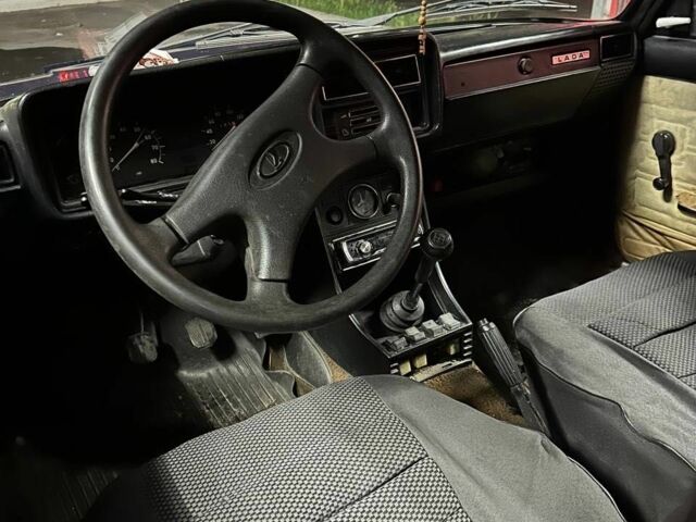 Синій ВАЗ 2107, об'ємом двигуна 1.6 л та пробігом 1 тис. км за 620 $, фото 3 на Automoto.ua