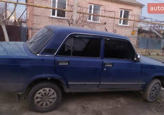Синий ВАЗ 2107, объемом двигателя 1.3 л и пробегом 63 тыс. км за 700 $, фото 3 на Automoto.ua
