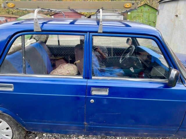 Синий ВАЗ 2107, объемом двигателя 1.5 л и пробегом 140 тыс. км за 700 $, фото 6 на Automoto.ua