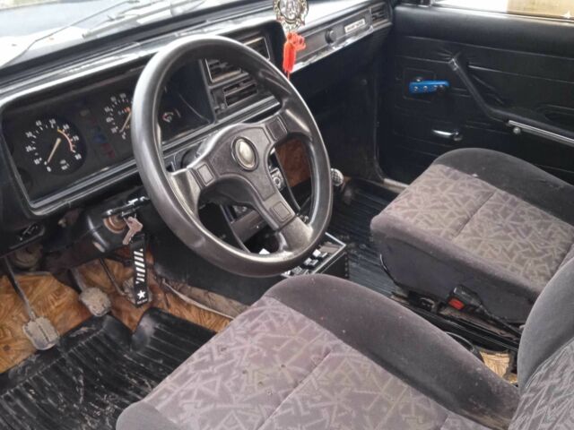 Синий ВАЗ 2107, объемом двигателя 1.5 л и пробегом 210 тыс. км за 500 $, фото 9 на Automoto.ua