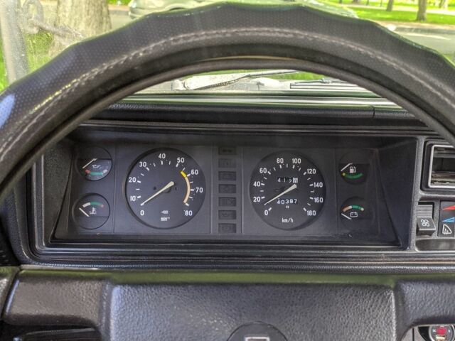 Синий ВАЗ 2107, объемом двигателя 1.5 л и пробегом 320 тыс. км за 1000 $, фото 3 на Automoto.ua