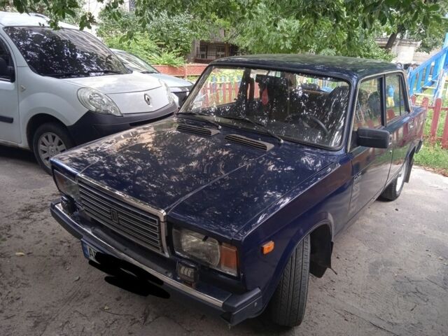 Синий ВАЗ 2107, объемом двигателя 0 л и пробегом 61 тыс. км за 1050 $, фото 5 на Automoto.ua