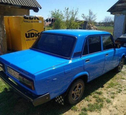 Синій ВАЗ 2107, об'ємом двигуна 2 л та пробігом 200 тис. км за 1150 $, фото 2 на Automoto.ua