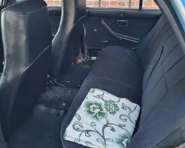 Синий ВАЗ 2107, объемом двигателя 1.5 л и пробегом 120 тыс. км за 600 $, фото 5 на Automoto.ua