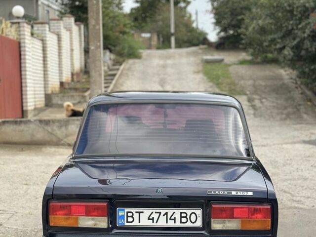 Синий ВАЗ 2107, объемом двигателя 1.5 л и пробегом 10 тыс. км за 1350 $, фото 10 на Automoto.ua