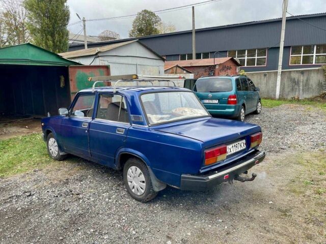 Синий ВАЗ 2107, объемом двигателя 1.5 л и пробегом 140 тыс. км за 700 $, фото 4 на Automoto.ua