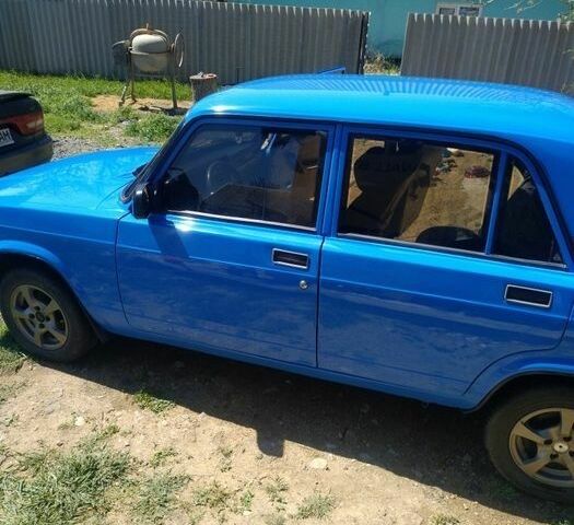 Синий ВАЗ 2107, объемом двигателя 2 л и пробегом 200 тыс. км за 1350 $, фото 1 на Automoto.ua