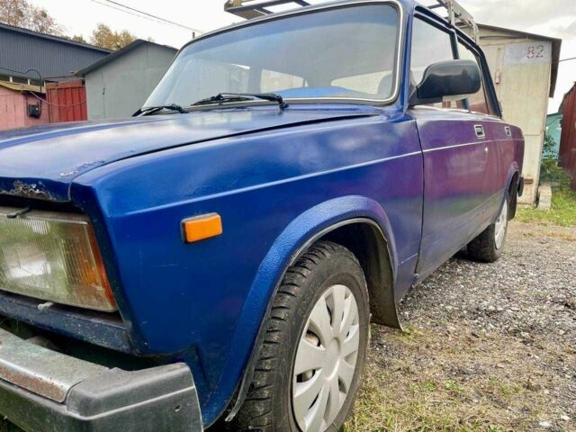 Синий ВАЗ 2107, объемом двигателя 1.5 л и пробегом 140 тыс. км за 700 $, фото 2 на Automoto.ua