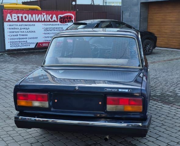 Синий ВАЗ 2107, объемом двигателя 1.5 л и пробегом 27 тыс. км за 1850 $, фото 2 на Automoto.ua