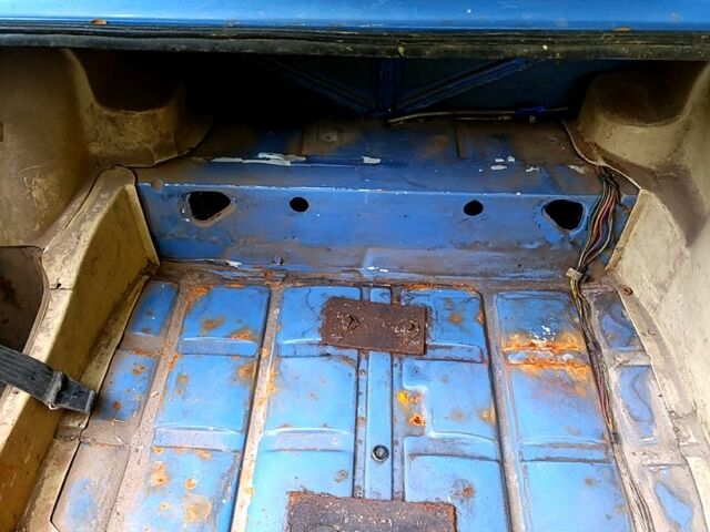 Синий ВАЗ 2107, объемом двигателя 1.3 л и пробегом 126 тыс. км за 500 $, фото 8 на Automoto.ua