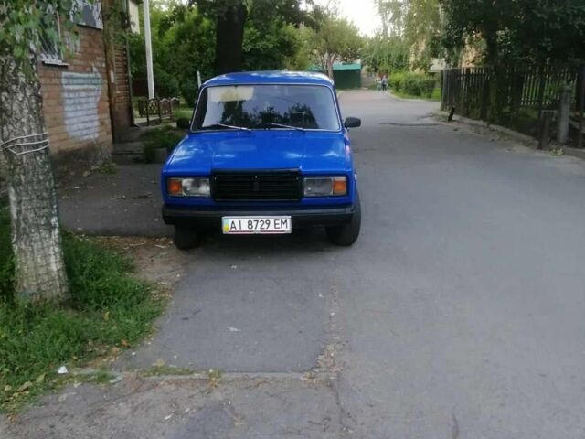 Синий ВАЗ 2107, объемом двигателя 1.5 л и пробегом 150 тыс. км за 850 $, фото 4 на Automoto.ua