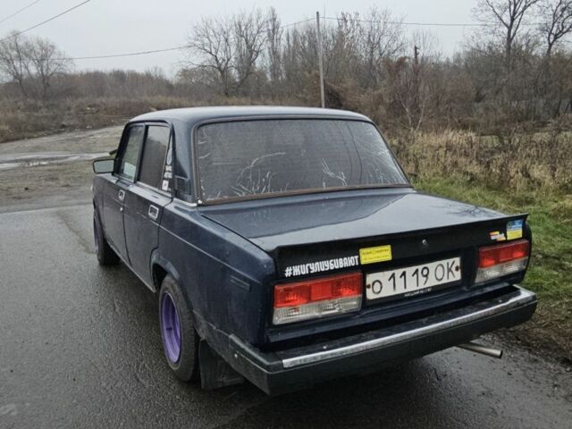 Синій ВАЗ 2107, об'ємом двигуна 0 л та пробігом 100 тис. км за 947 $, фото 2 на Automoto.ua