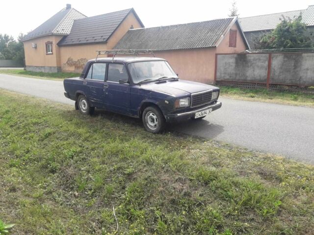 Синий ВАЗ 2107, объемом двигателя 1.3 л и пробегом 55 тыс. км за 16000 $, фото 4 на Automoto.ua