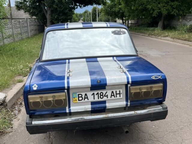 Синий ВАЗ 2107, объемом двигателя 1.3 л и пробегом 200 тыс. км за 408 $, фото 2 на Automoto.ua