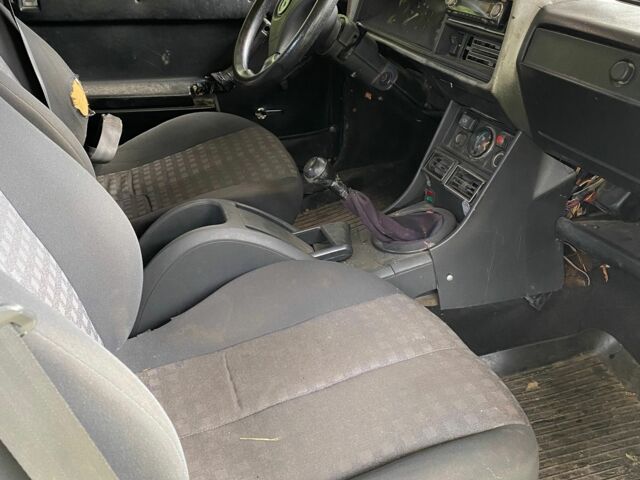 Синий ВАЗ 2107, объемом двигателя 0 л и пробегом 57 тыс. км за 641 $, фото 4 на Automoto.ua