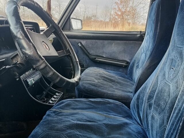 Синій ВАЗ 2107, об'ємом двигуна 1.3 л та пробігом 200 тис. км за 900 $, фото 5 на Automoto.ua