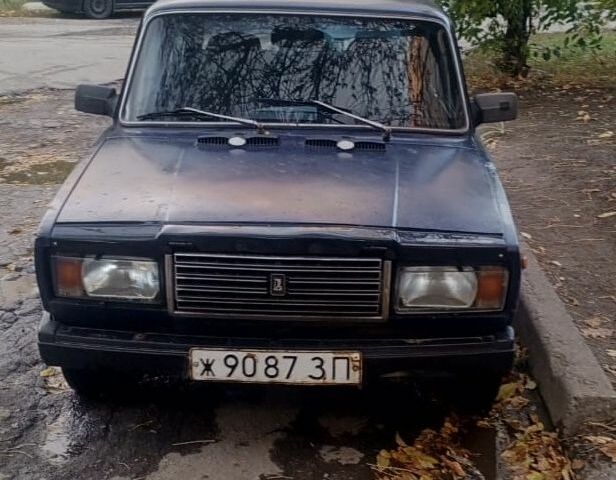 Синій ВАЗ 2107, об'ємом двигуна 1.5 л та пробігом 100 тис. км за 428 $, фото 2 на Automoto.ua