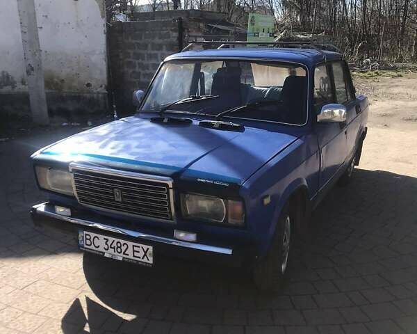 Синий ВАЗ 2107, объемом двигателя 1.3 л и пробегом 300 тыс. км за 900 $, фото 1 на Automoto.ua