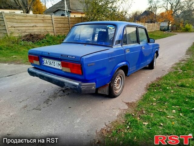 Синій ВАЗ 2107, об'ємом двигуна 1.5 л та пробігом 72 тис. км за 500 $, фото 2 на Automoto.ua