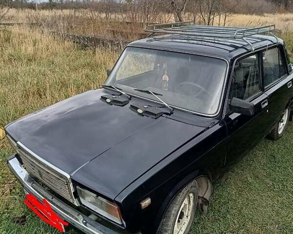 Синій ВАЗ 2107, об'ємом двигуна 1.3 л та пробігом 200 тис. км за 900 $, фото 2 на Automoto.ua