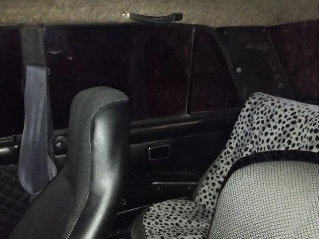 ВАЗ 2107 1986 у Дніпро (Дніпропетровську) на Automoto.ua Синій ВАЗ 2107, об'ємом двигуна 1.3 л та пробігом 3 тис. км за 1700 $, фото 3 на Automoto.ua