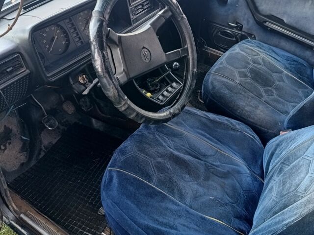 Синій ВАЗ 2107, об'ємом двигуна 1.3 л та пробігом 200 тис. км за 900 $, фото 4 на Automoto.ua