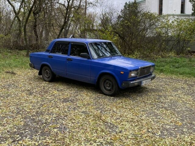 Синий ВАЗ 2107, объемом двигателя 1.3 л и пробегом 200 тыс. км за 642 $, фото 1 на Automoto.ua