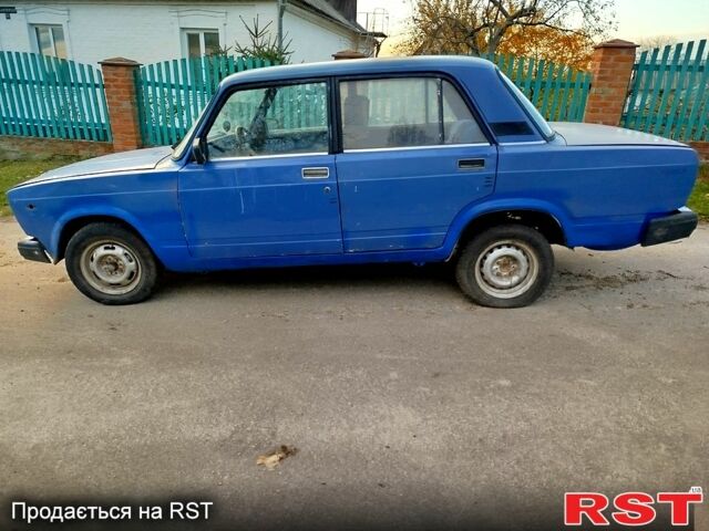 Синий ВАЗ 2107, объемом двигателя 1.5 л и пробегом 72 тыс. км за 400 $, фото 7 на Automoto.ua