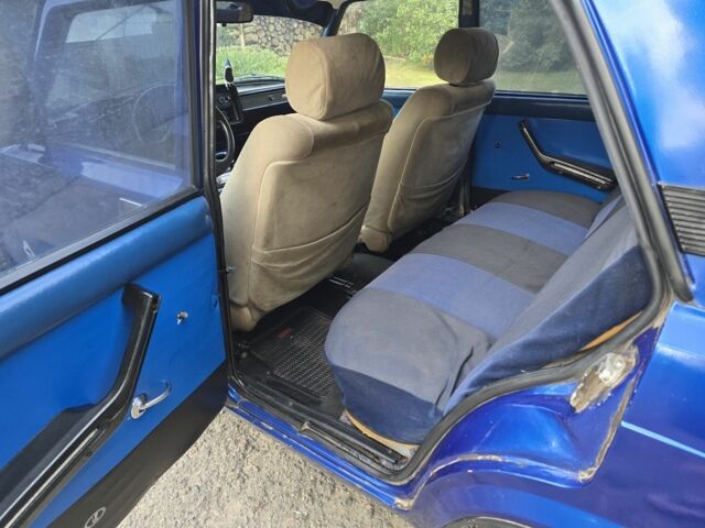 Синий ВАЗ 2107, объемом двигателя 1.5 л и пробегом 99 тыс. км за 721 $, фото 13 на Automoto.ua
