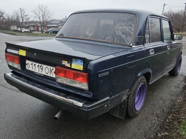 Синій ВАЗ 2107, об'ємом двигуна 0 л та пробігом 100 тис. км за 947 $, фото 3 на Automoto.ua