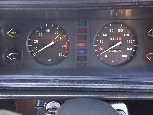 Синий ВАЗ 2107, объемом двигателя 1.5 л и пробегом 27 тыс. км за 1850 $, фото 5 на Automoto.ua