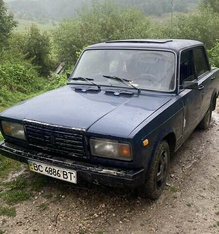 Синий ВАЗ 2107, объемом двигателя 1.5 л и пробегом 170 тыс. км за 700 $, фото 4 на Automoto.ua