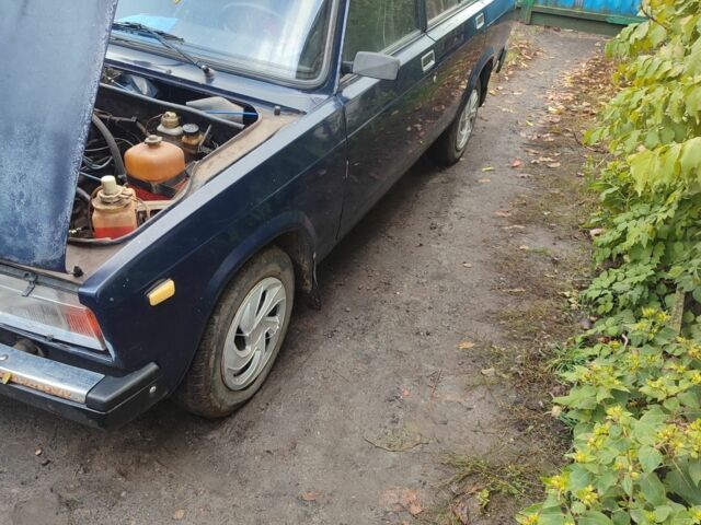 ВАЗ 2107 1987 в Черкассах на Automoto.ua Синий ВАЗ 2107, объемом двигателя 1.3 л и пробегом 55 тыс. км за 888 $, фото 1 на Automoto.ua