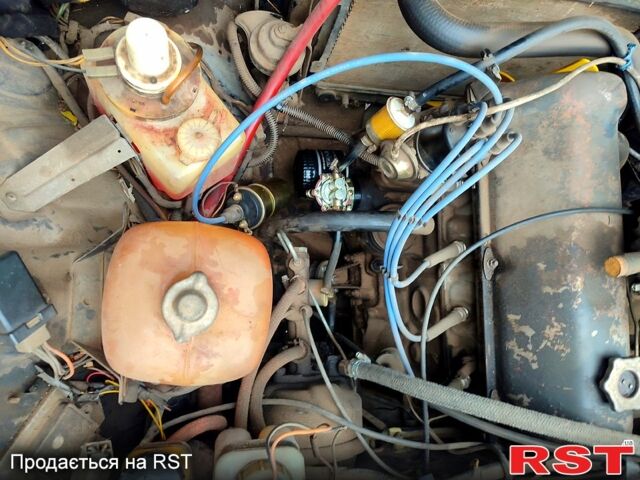 ВАЗ 2107 1987 в Черкассах на Automoto.ua Синий ВАЗ 2107, объемом двигателя 1.3 л и пробегом 55 тыс. км за 830 $, фото 9 на Automoto.ua